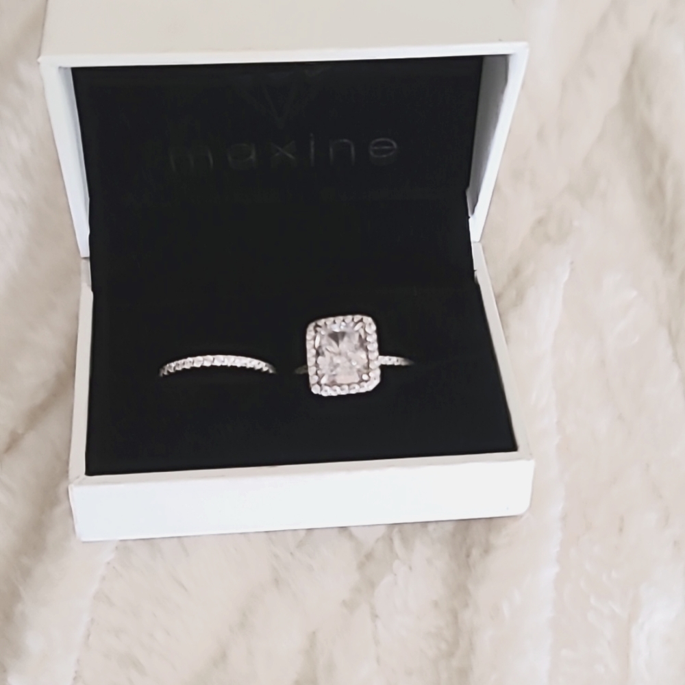 Womens Ring